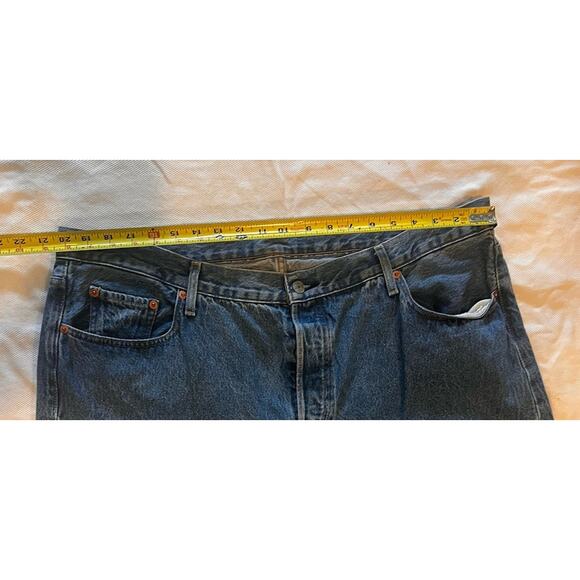 Levi's Women's Plus Size 501 High Rise Button Fly Jeans Size 20W - Picture 14 of 16